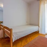 In 39336 Apartment *