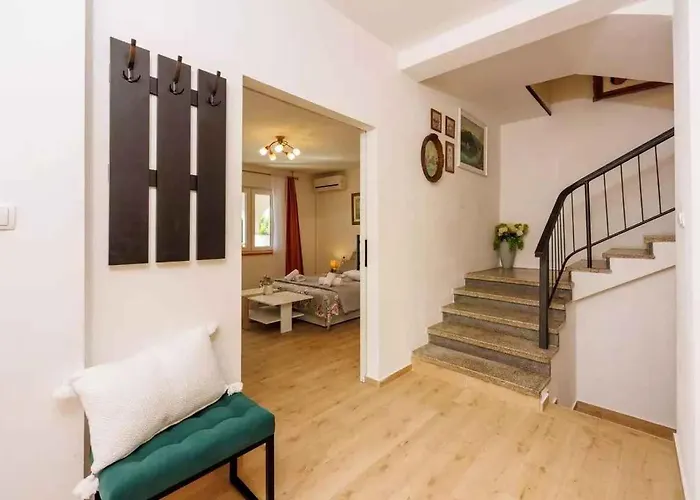 In 39336 Lejlighed *