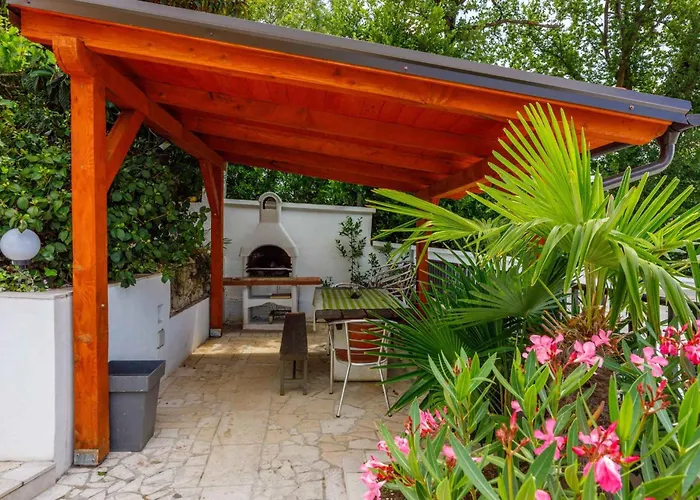 In 39336 * Crikvenica